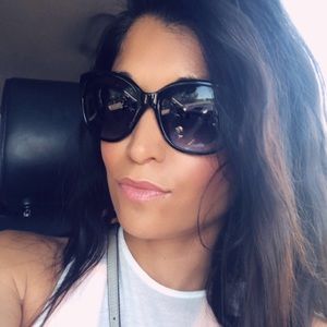 Meet your Posher, Lesley